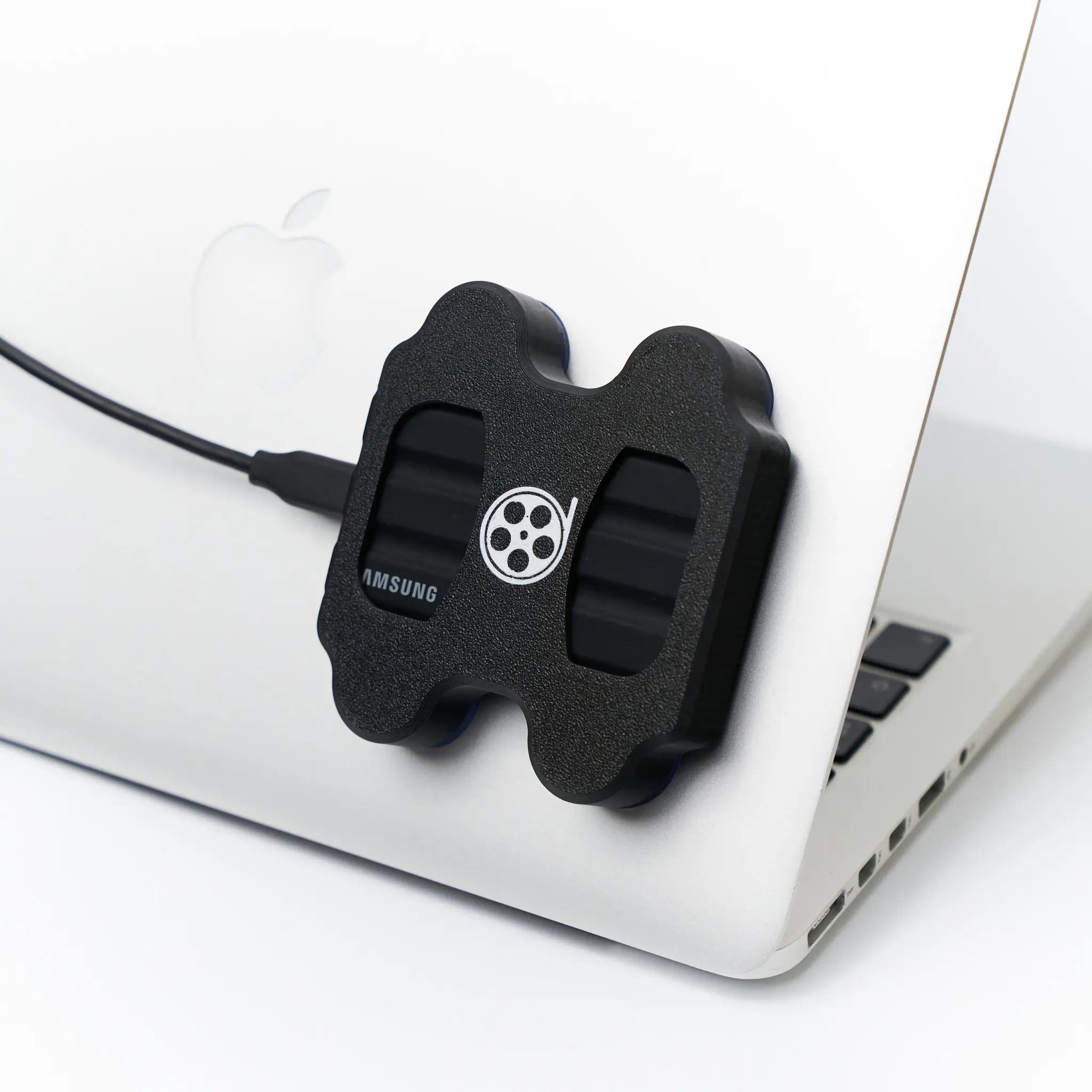 T7 Shield SSD Holder Suction Cup - OSW T7 Shield Saug Icon SSD Holder 0001